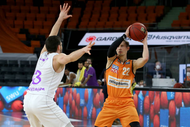 够通过快速 够通过快速