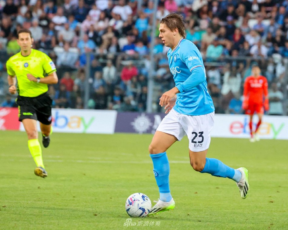 夺得最高荣 夺得最高荣