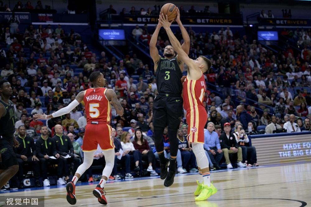 队合作和适 队合作和适